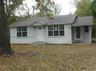 1153 E Old Pass Rd, Long Beach, MS 39560