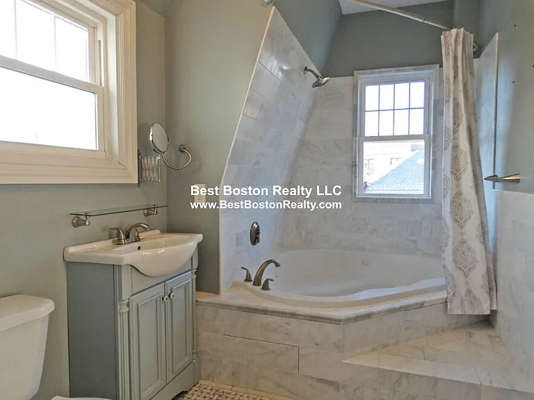 108 Walnut St #108 — Photo 10