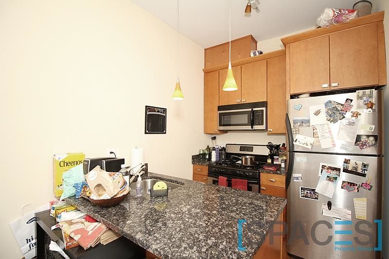 1st image of 1509 W Wellington Ave #Fb1