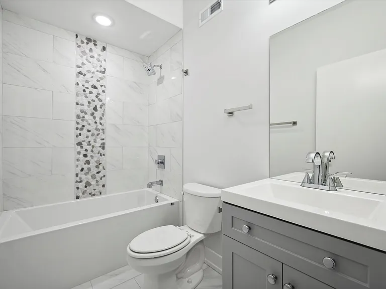 2105 N Fairhill St #2 — Photo 7
