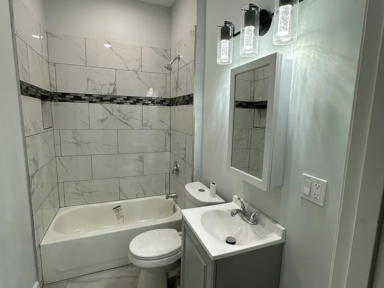 3235 W Pierce Ave #2 — Photo 11