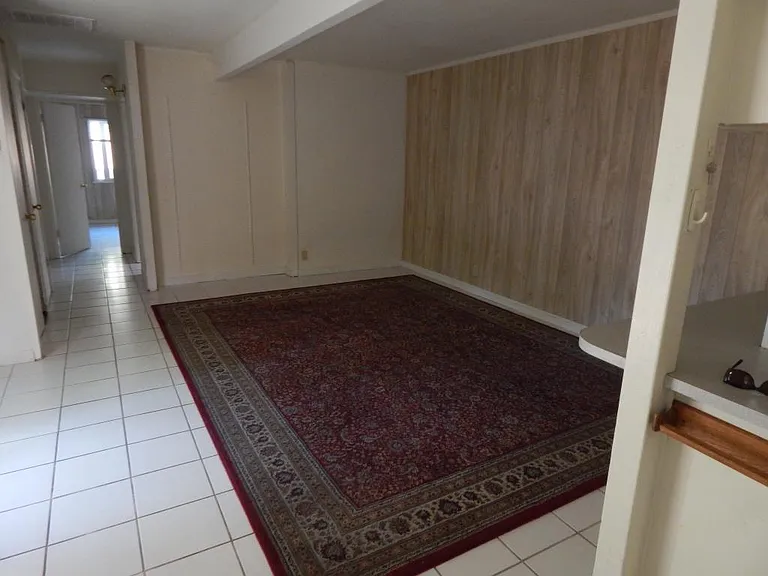 725 Adeline Pl — Photo 5