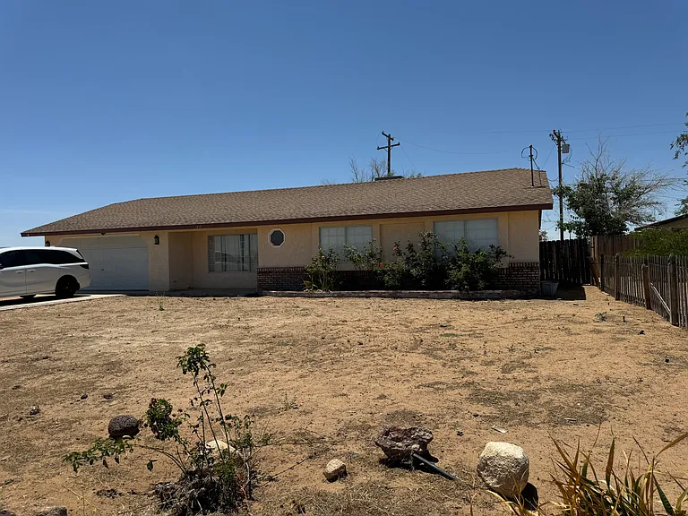 9312 Fir Ave — Photo 3