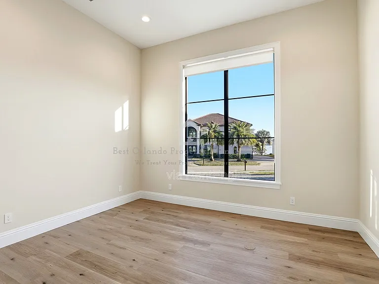705 Largovista Dr — Photo 21