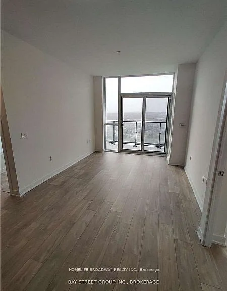 4699 Glen Erin Dr #Penthouse 05 — Photo 8