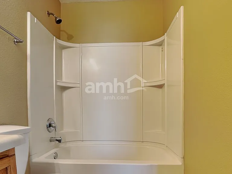 10261 Sunvista Ct — Photo 14