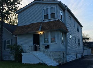 332 153rd Pl, Calumet City, IL 60409