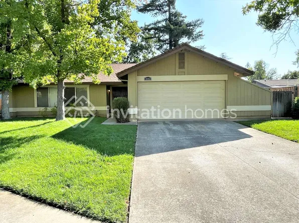 10059 Glen Grove Ct, Elk Grove, CA 95624
