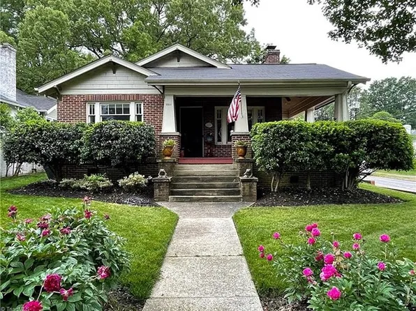 1511 Fairmont St, Greensboro, NC 27403