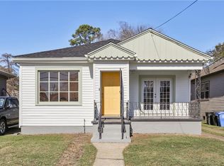 2057 Pleasure St, New Orleans, LA 70122