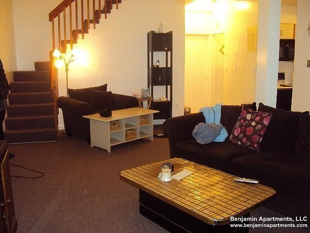 2nd image of 72 Euston Rd #205EGS
