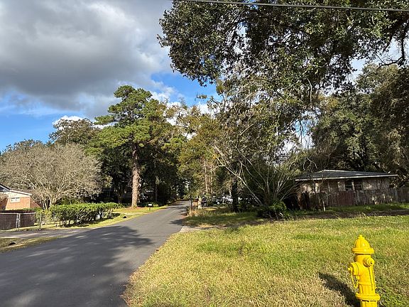 5th image of 122 Alabama Rd
