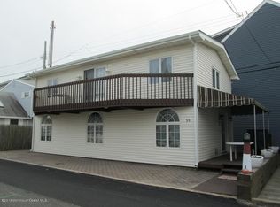 59 Bay Way, Lavallette, NJ 08735