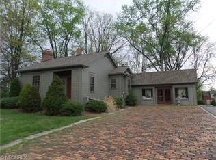 702 E Park Ave, Columbiana, OH 44408