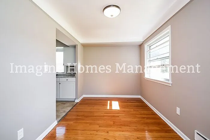 2900 Dale Ave — Photo 5