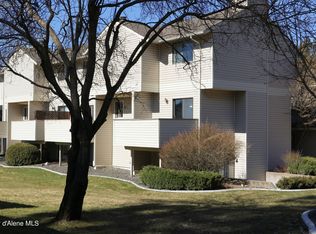 8203 N Ridgewood Dr APT 3, Hayden Lake, ID 83835