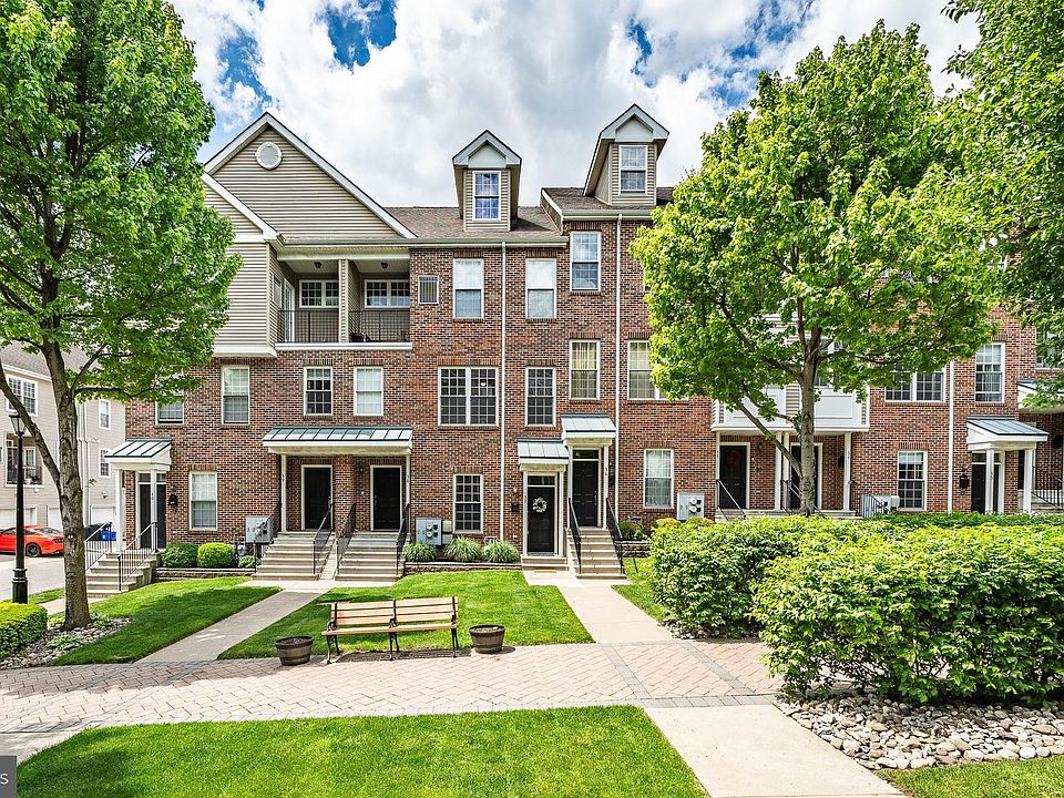 1st image of 37 Brewerytown Ct