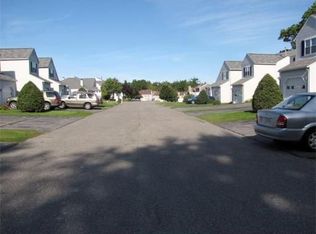 223 Chapman Pl, Leominster, MA 01453