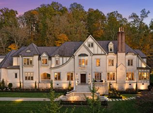 1033 Vaughn Crest Dr, Franklin, TN 37069