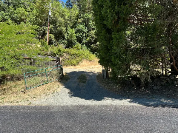 80 Flame Tree Rd, Salyer, CA 95563