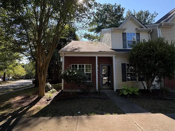 11586 Briddle Hall Ct, Charlotte, NC 28214