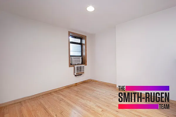 Rented by R New York | media 2