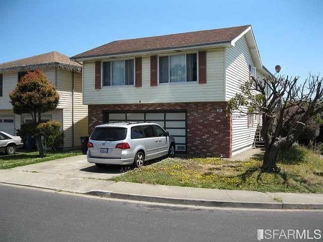 1st image of 99 Camelot Ct