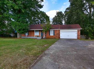 3588 Winchester Rd, New Market, AL 35761