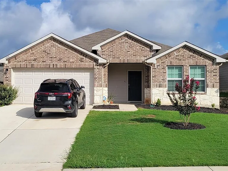 6012 Brocade Dr — Photo 2