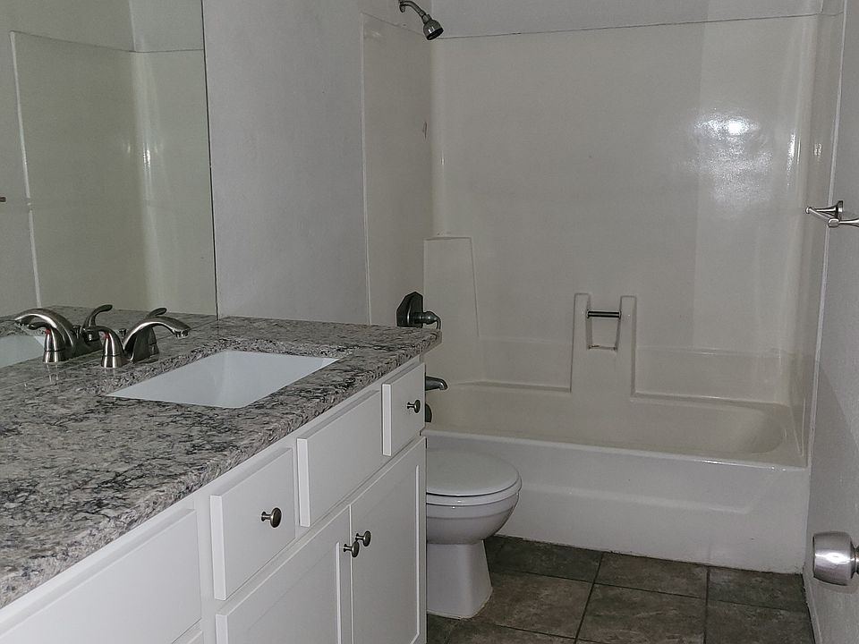 1st image of 600 N 4th St APT A