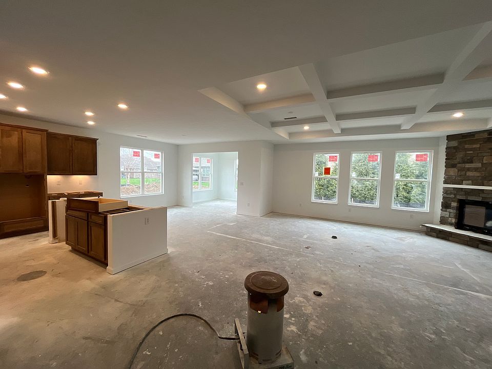 2nd image of 1226 Breckinridge Way