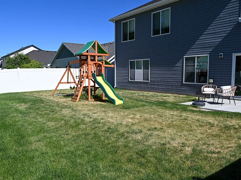 1254 W 290 South Amber Flds — Photo 25