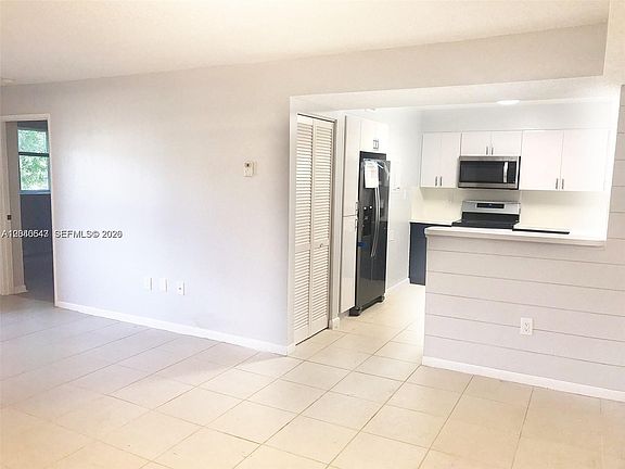 2nd image of 14971 SW 82nd Ln #20308