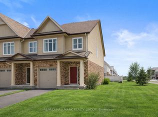 844 Cedar Creek Dr, Ottawa, ON K1T 0N6