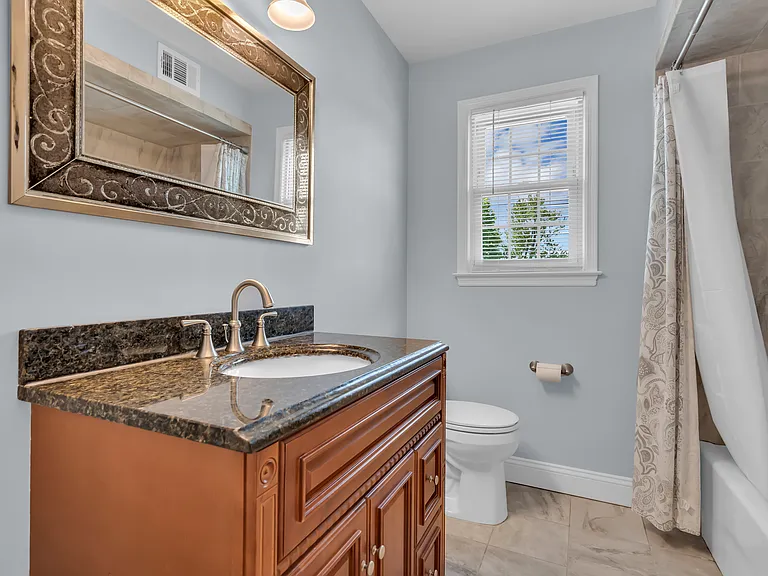 1044 Evelyn Dr — Photo 18