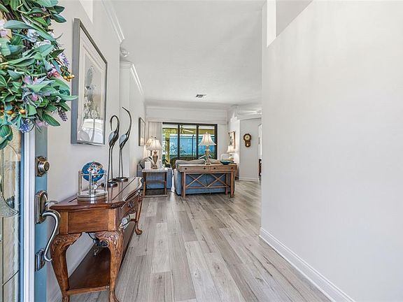 5th image of 11134 Wedgemere Dr