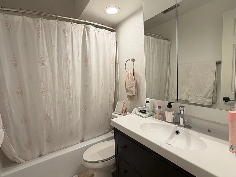 Second full bathroom upstairs