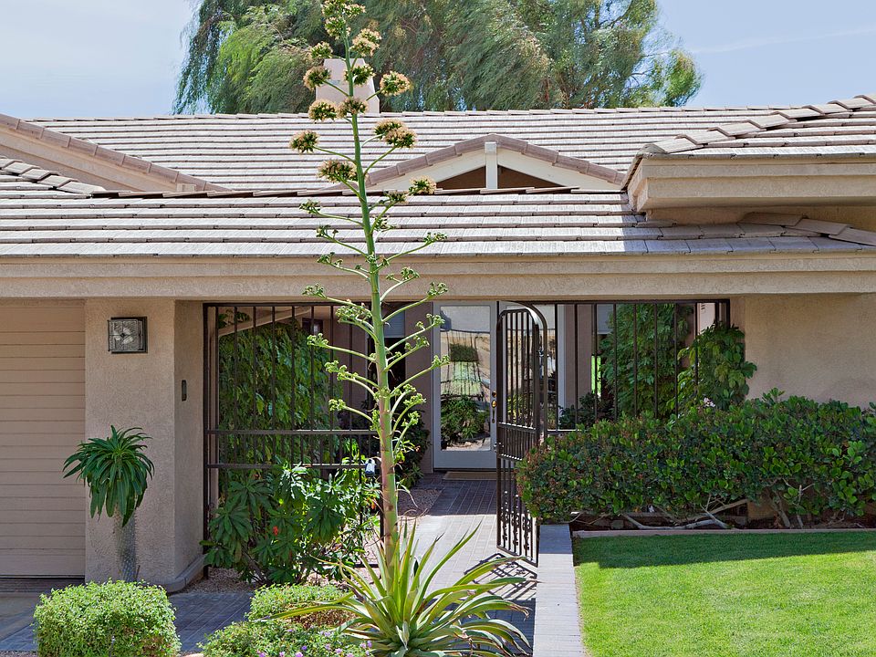 2nd image of 79845 Bermuda Dunes Dr