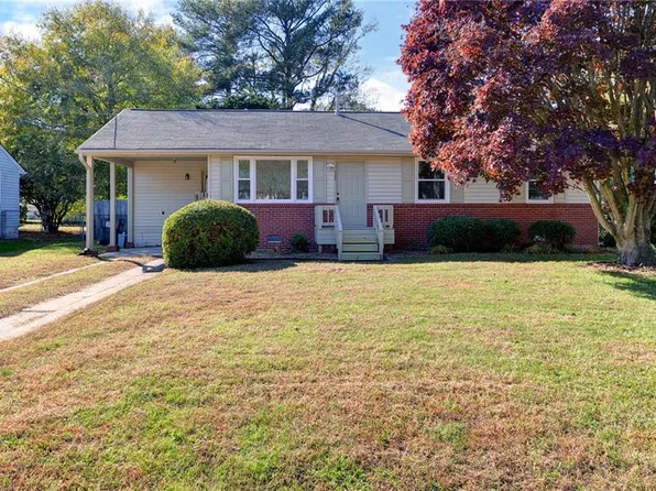 924 Foley Dr, Williamsburg, VA 23185