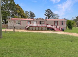 234 Sesame St, Wewahitchka, FL 32465