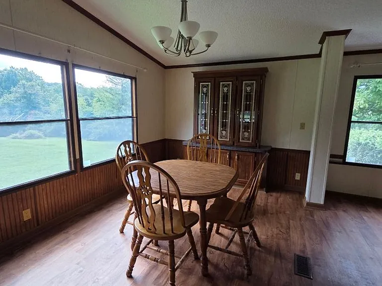 83 Sandlin Rd — Photo 7