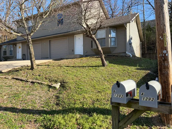 1292 Hillcrest Pl, Branson, MO 65616
