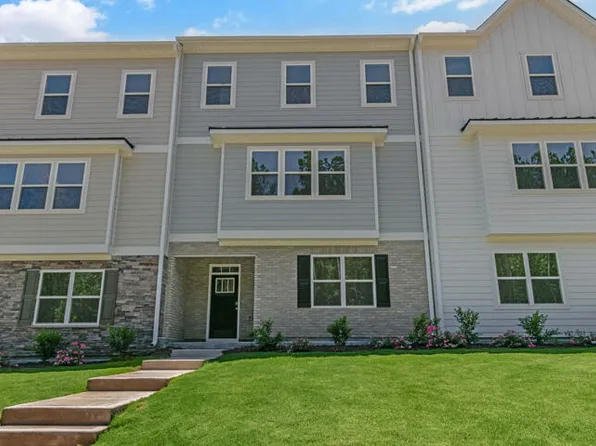 2279 Horton Park Dr, Apex, NC 27539