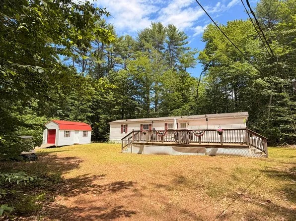 33 Wildflower Lane, Naples, ME 04055