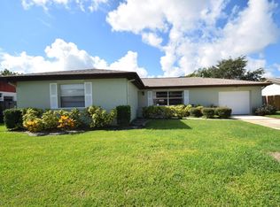 1917 N Player Cir, Melbourne, FL 32935