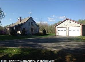 4th image of 395 Tower Rd