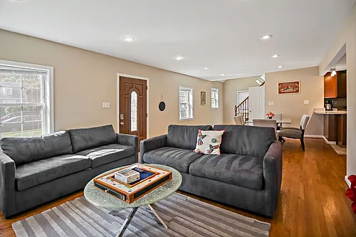 808 W Broad St #ID1395516P Photo 1 808 W Broad St #ID1395516P Photo 1