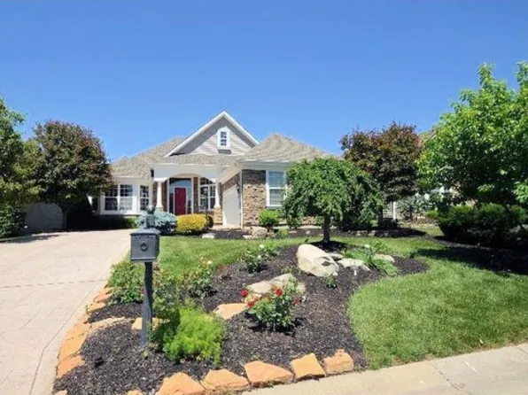 879 Pine Valley Ln, Cincinnati, OH 45245