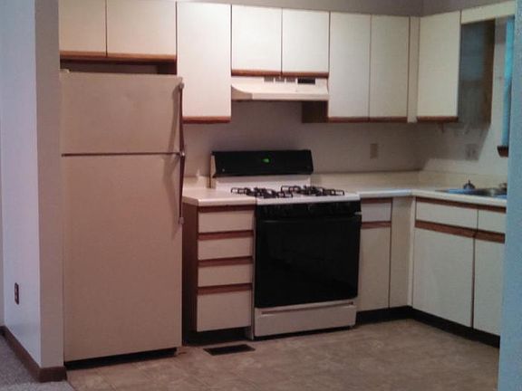 4th image of 1718 Todd Dr