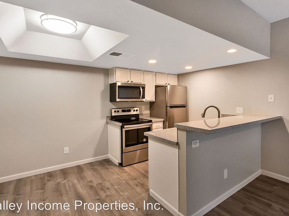 2nd image of 80 W Maryland Ave APT 101